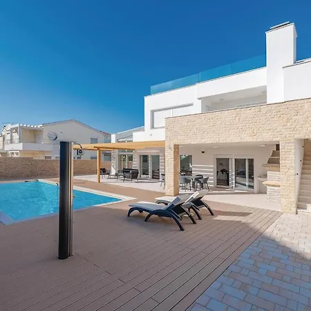 Holiday home Amazing In With Jacuzzi Pirovac