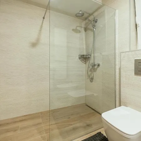 度假居 Amazing In With Jacuzzi *