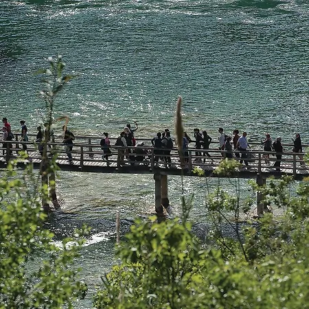 度假居 Amazing In With Jacuzzi