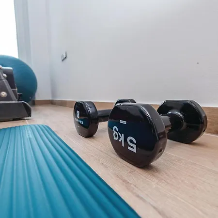 Amazing In With Jacuzzi 度假居 *